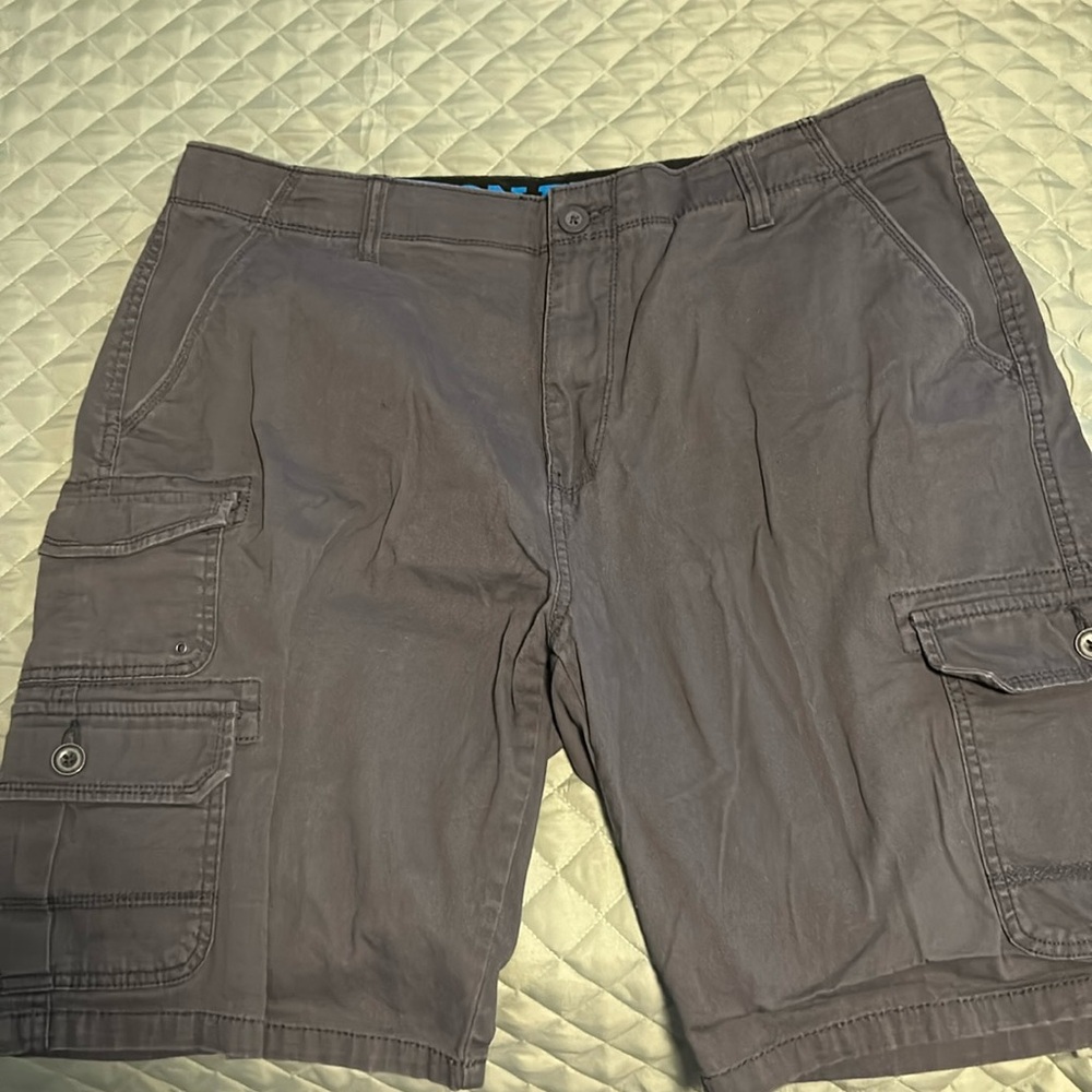 Iron flex shorts